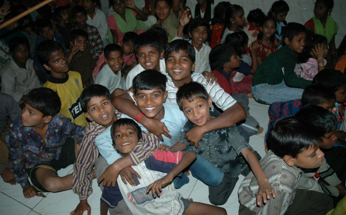 2004